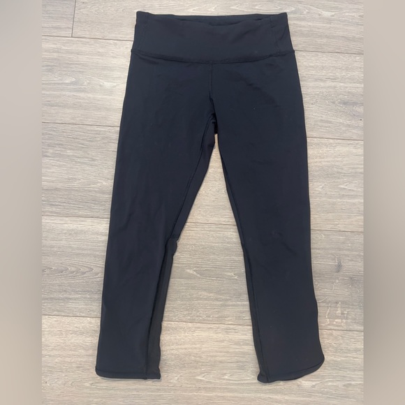 Lululemon cropped leggings - Picture 2 of 3